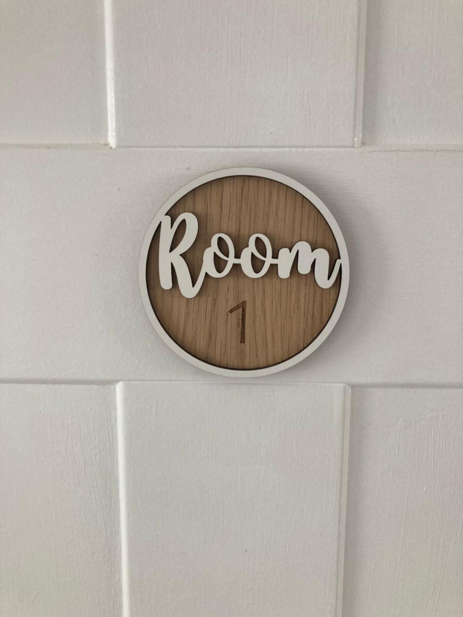 Private Double Room With Ensuite, No Breakfast, Truro City Centre Екстер'єр фото
